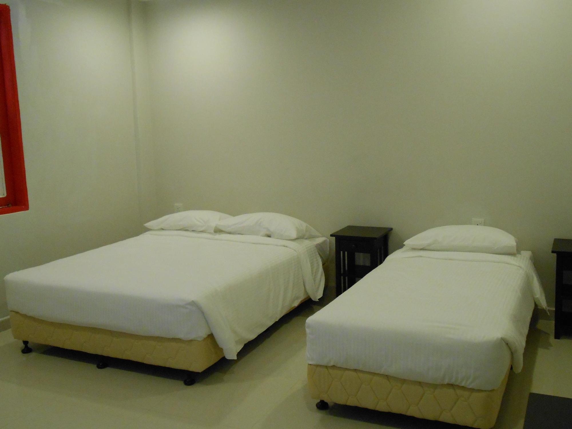 Kt Chinatown Lodge Kuala Terengganu Ngoại thất bức ảnh